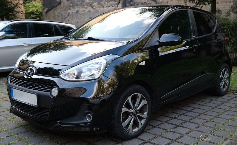 Schwarz Gebraucht 2018 Hyundai i10 Passion Plus Kleinwagen | 6.000 € (Guter Preis) - Bild 1/4