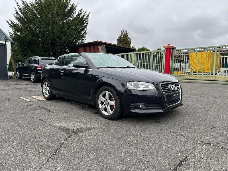 Gebraucht Audi A3 Cabriolet Ambition 160 PS (117 kW) 2010 Phantomschwarz perleffekt Cabrio