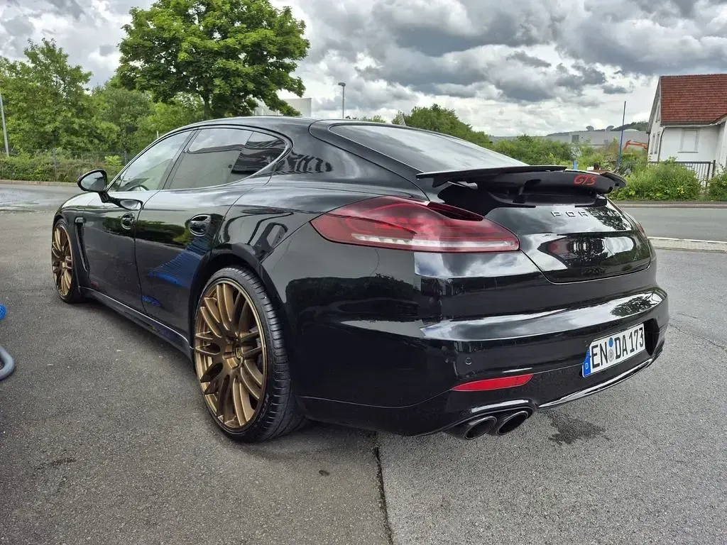 Gebraucht Porsche Panamera 441 PS (324 kW) 2015 Schwarz Kleinwagen