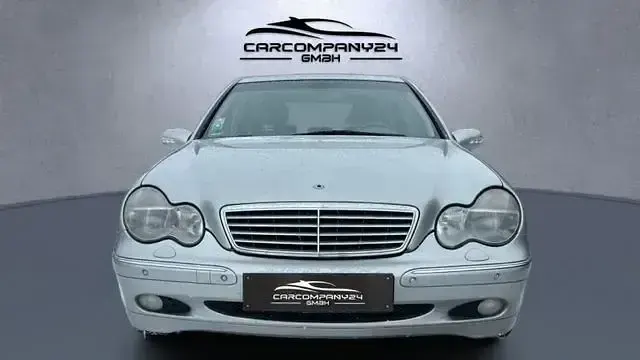 Gebraucht Mercedes C240 Elegance 170 PS (125 kW) 2000 Silber Limousine