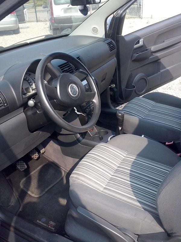 Gebraucht VW Fox 75 PS (55 kW) 2006 Grau Kleinwagen