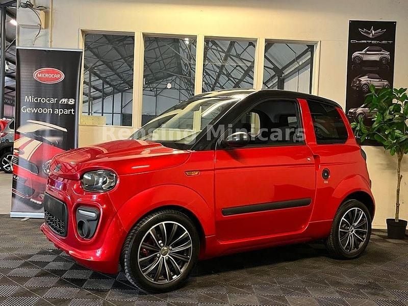 Rot Gebraucht 2023 Microcar M.Go Kleinwagen | 11.950 € (Fairer Preis) - Bild 1/4