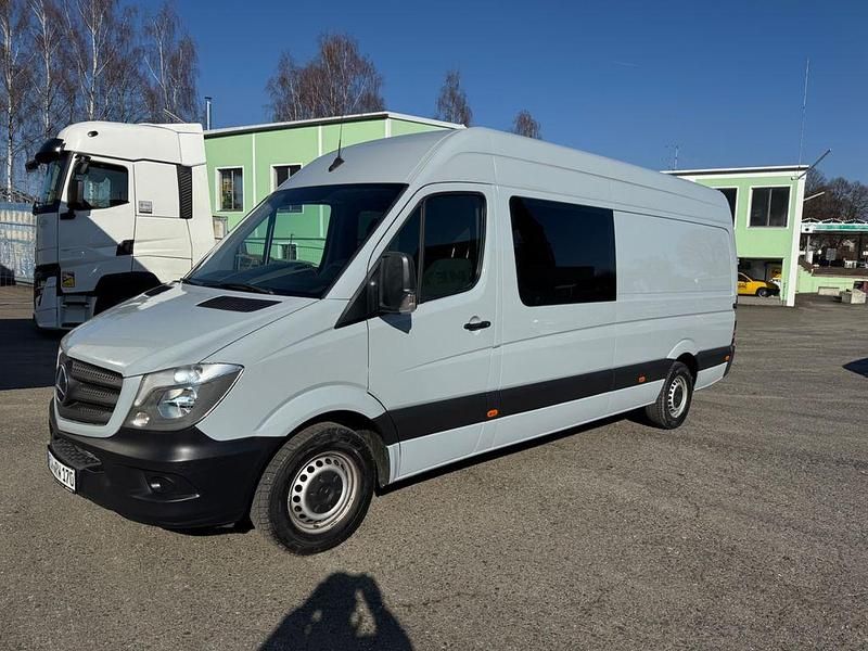 Gebraucht Mercedes Sprinter 190 PS (139 kW) 2018 Grau Van