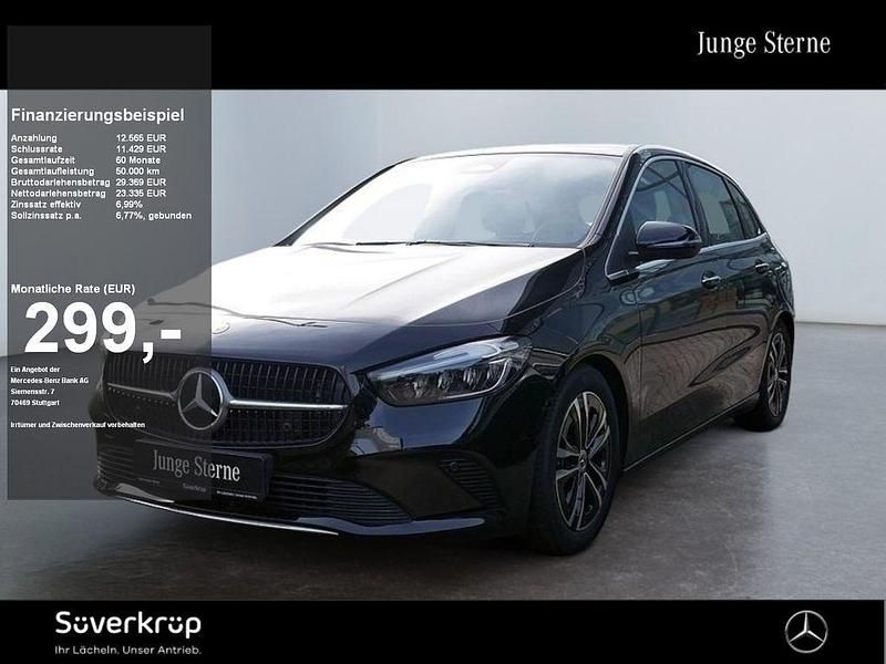 Schwarz Gebraucht 2024 Mercedes B200 Progressive Van / Kleinbus | 33.920 € (Teuer) - Bild 1/2