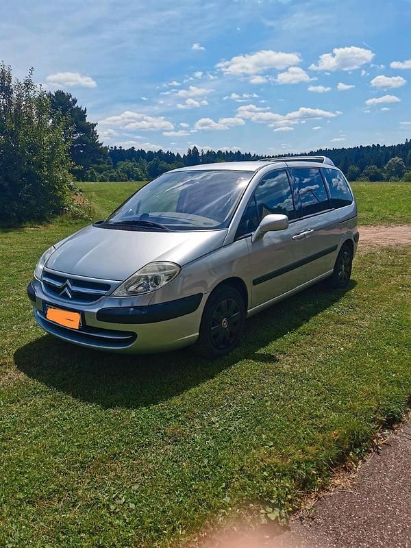 Silber Gebraucht 2006 Citroën C8 Van / Kleinbus | 4.899 € - Bild 1/4