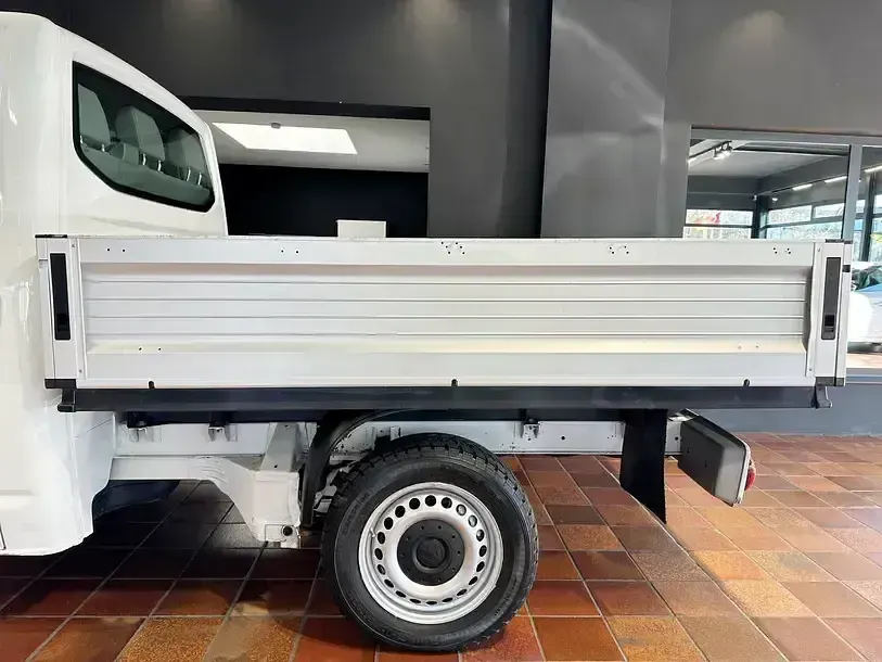 Gebraucht VW T5 140 PS (102 kW) 2011 Weiss Van