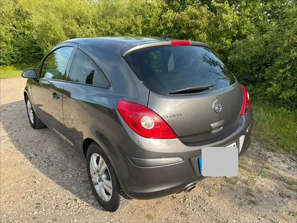 Gebraucht Opel Corsa Satellite 87 PS (63 kW) 2011 Grau Kleinwagen