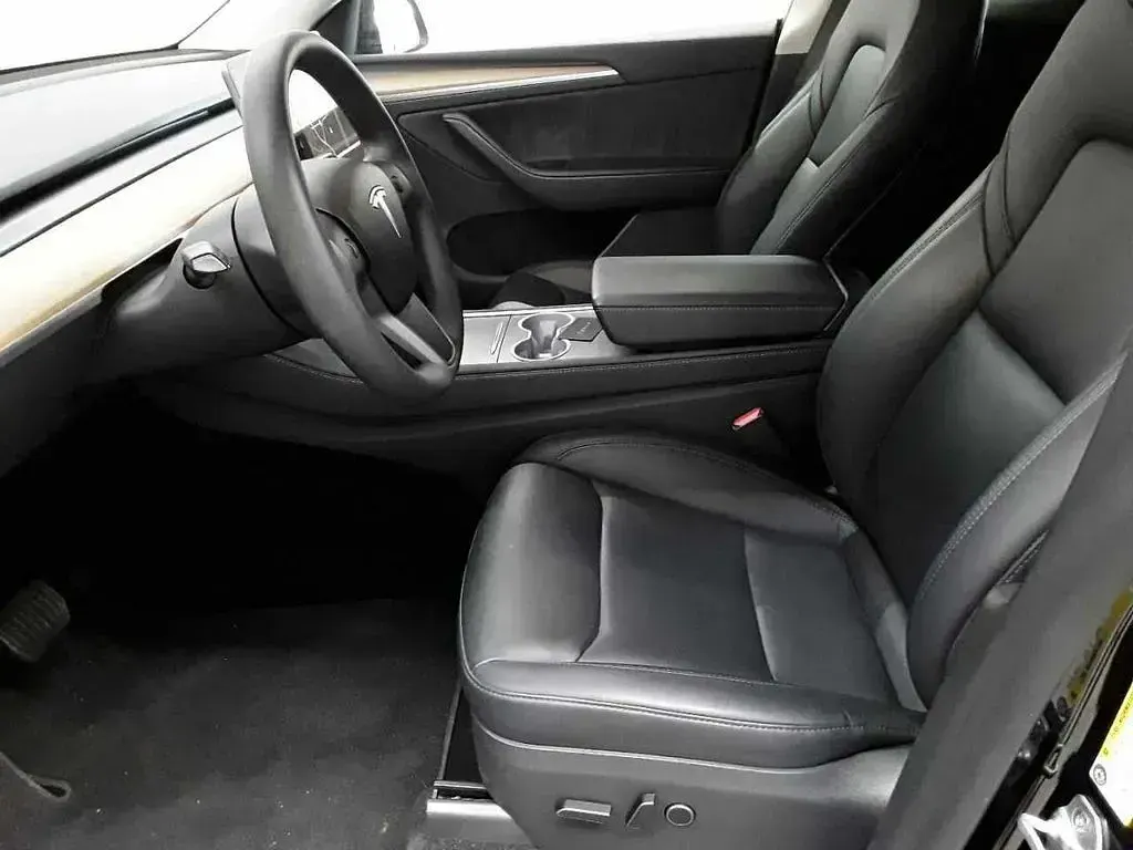 Usado Tesla Model Y 378 kW (514 CV) 2023 Negro SUV