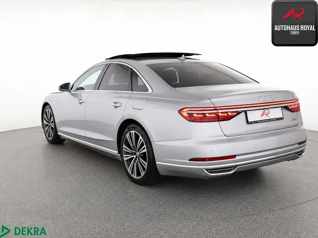 Gebraucht Audi A8 S-Line 449 PS (330 kW) 2022 Florettsilber Limousine