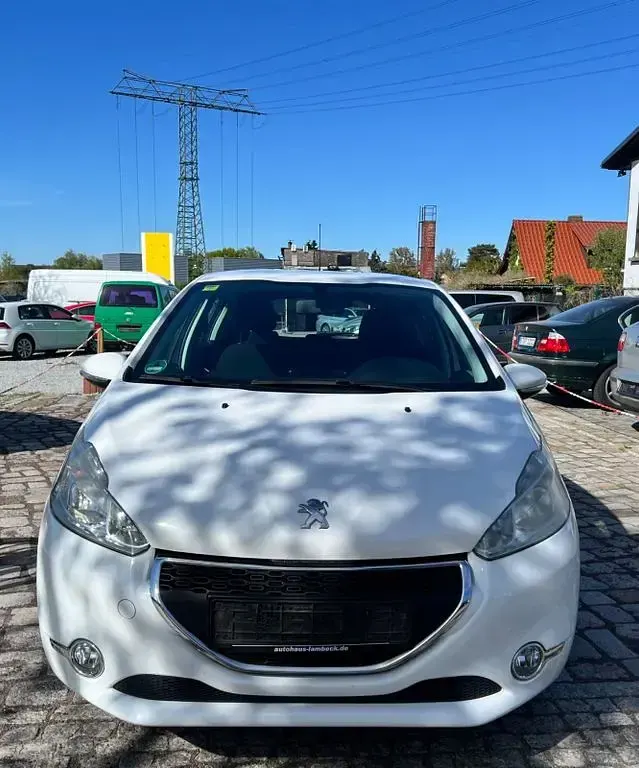 Brugt Peugeot 208 Active 82 HK (60 kW) 2013 Hvid Hatchback