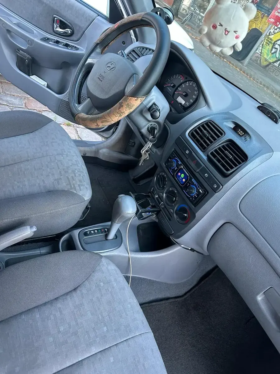 Gebraucht Hyundai Accent GLS 86 PS (63 kW) 2005 Grau Limousine