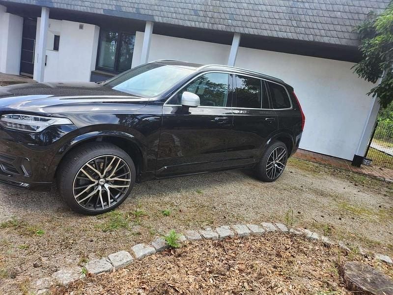Gebraucht Volvo XC90 R-Design 235 PS (172 kW) 2018 Schwarz SUV