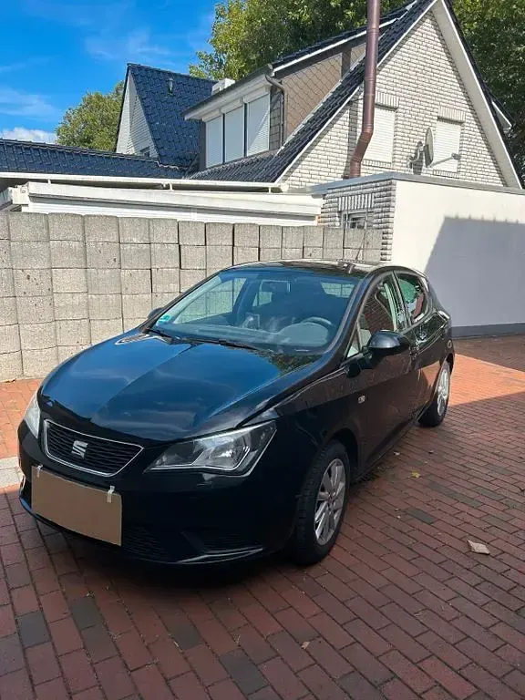 Gebraucht Seat Ibiza Style 69 PS (50 kW) 2014 Schwarz Limousine