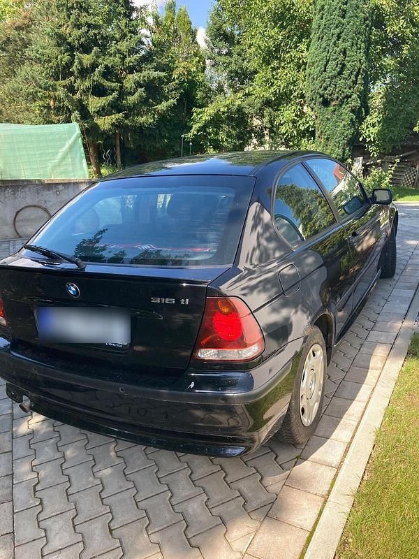 Gebraucht BMW 316 115 PS (84 kW) 2003 Schwarz Coupé