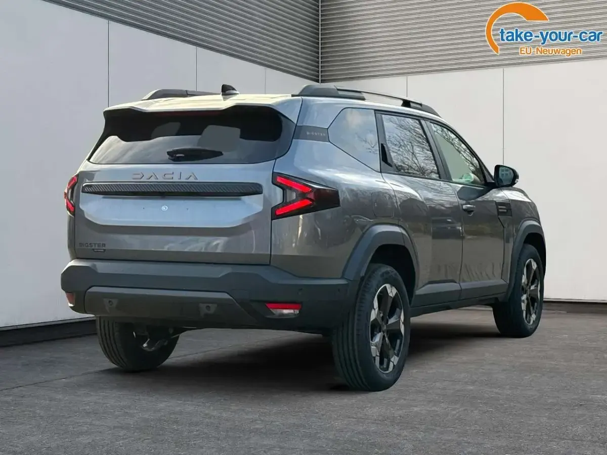 Neu Dacia Bigster Extreme 156 PS (114 kW) 2026 Indigoblau metallic SUV