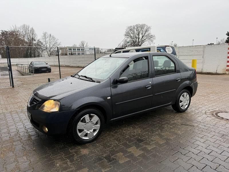 Gebraucht Dacia Logan 70 PS (51 kW) 2009 Grau Limousine