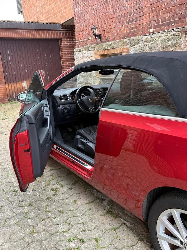 Gebraucht VW Golf Cabriolet 77 PS (56 kW) 2016 Rot Cabrio
