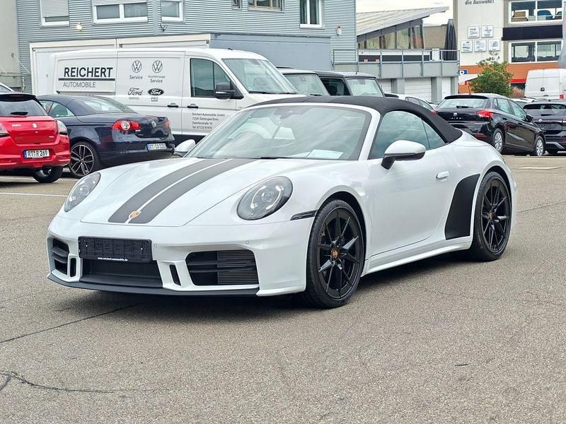 Weiß Gebraucht 2024 Porsche 911 Carrera Cabriolet Sport Cabrio | 157.900 € (Etwas zu teuer) - Bild 1/4