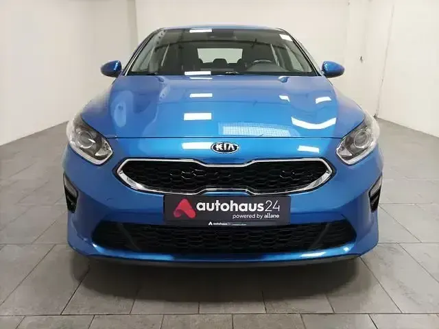 Gebraucht Kia Ceed Vision 140 PS (102 kW) 2021 Blau Kleinwagen