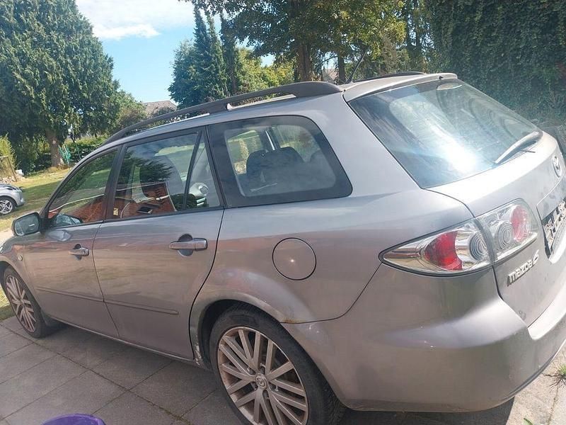Grau Gebraucht 2005 Mazda 6 Comfort Kombi | 800 € (Fairer Preis) - Bild 1/4