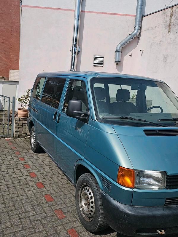 Gebraucht VW Transporter 102 PS (75 kW) 2001 Blau Van