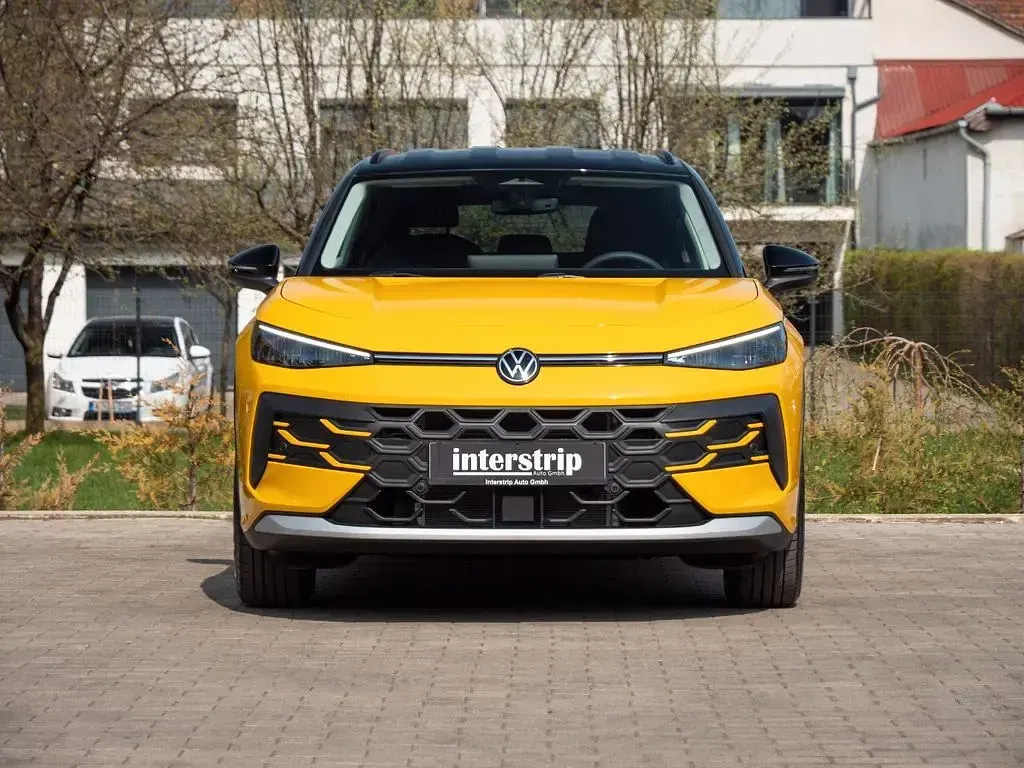 Gebraucht VW T-Roc Life 116 PS (85 kW) 2026 Gelb SUV