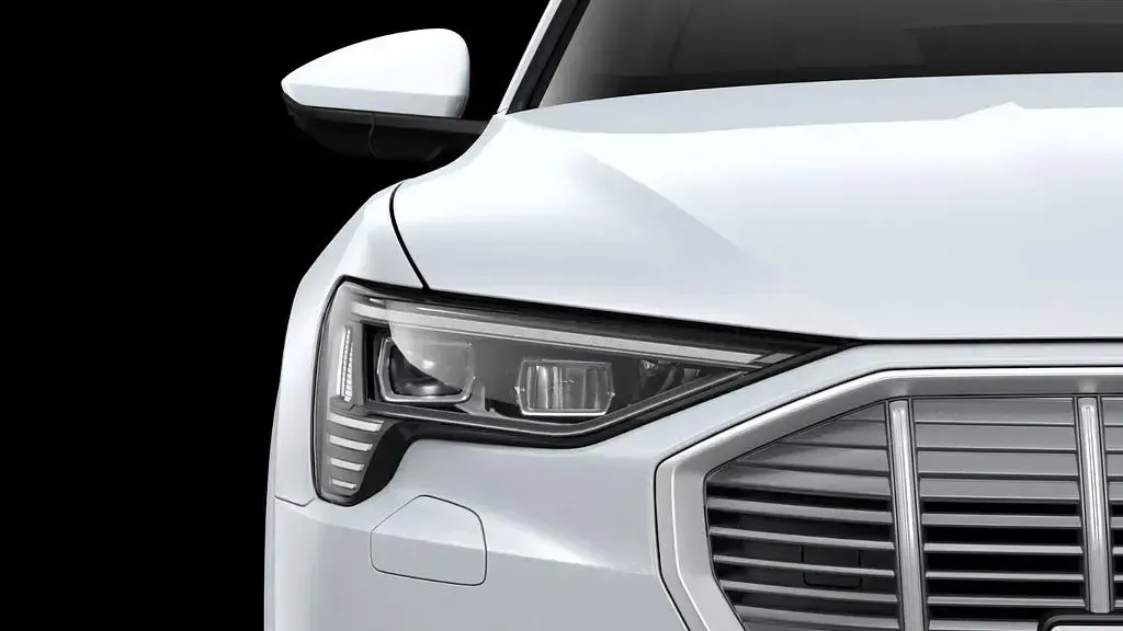 Gebraucht Audi e-tron Advanced 300 kW (408 PS) 2019 Weiß SUV
