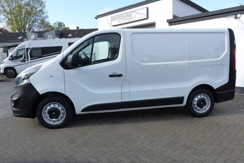 Używany Opel Vivaro 121 KM (88 kW) 2019 Biały Minivan
