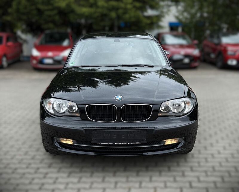 Schwarz Gebraucht 2008 BMW 116 Sport Line Kleinwagen | 2.290 € (Superpreis) - Bild 1/4