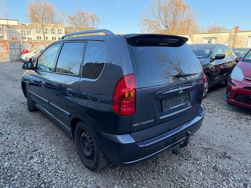Gebraucht Mitsubishi Space Star Intense 98 PS (72 kW) 2005 Grau Limousine