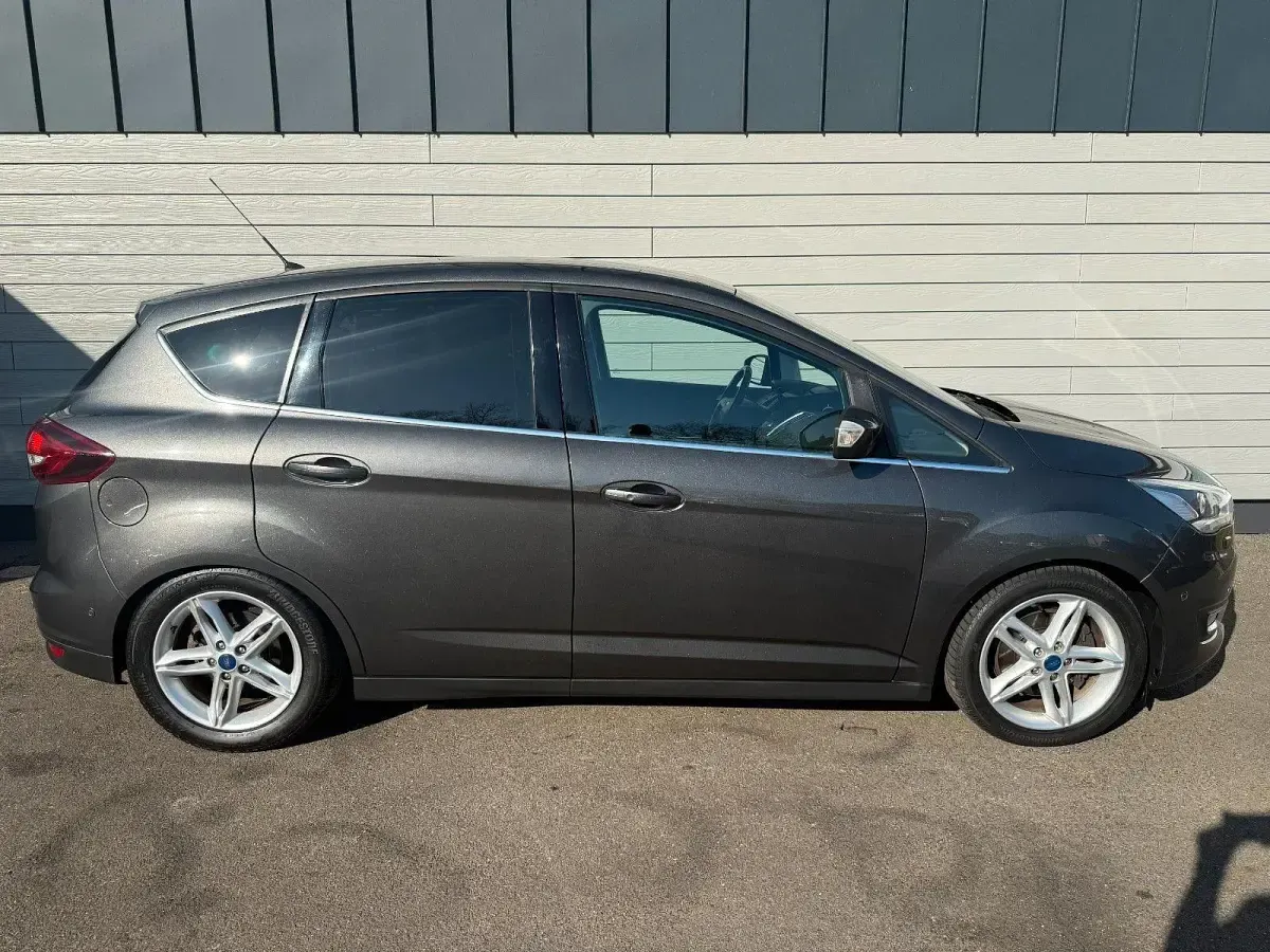 Gebraucht Ford C-MAX Titanium 170 PS (125 kW) 2016 Grau Van / Kleinbus