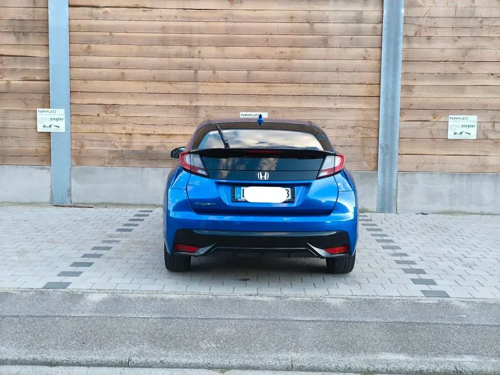 Gebraucht Honda Civic Elegance 99 PS (72 kW) 2015 Blau Limousine