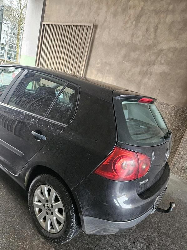 Gebraucht VW Golf V 80 PS (58 kW) 2004 Kleinwagen