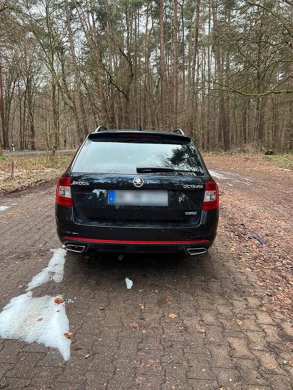 Gebraucht Skoda Octavia RS 184 PS (135 kW) 2016 Schwarz Kleinwagen