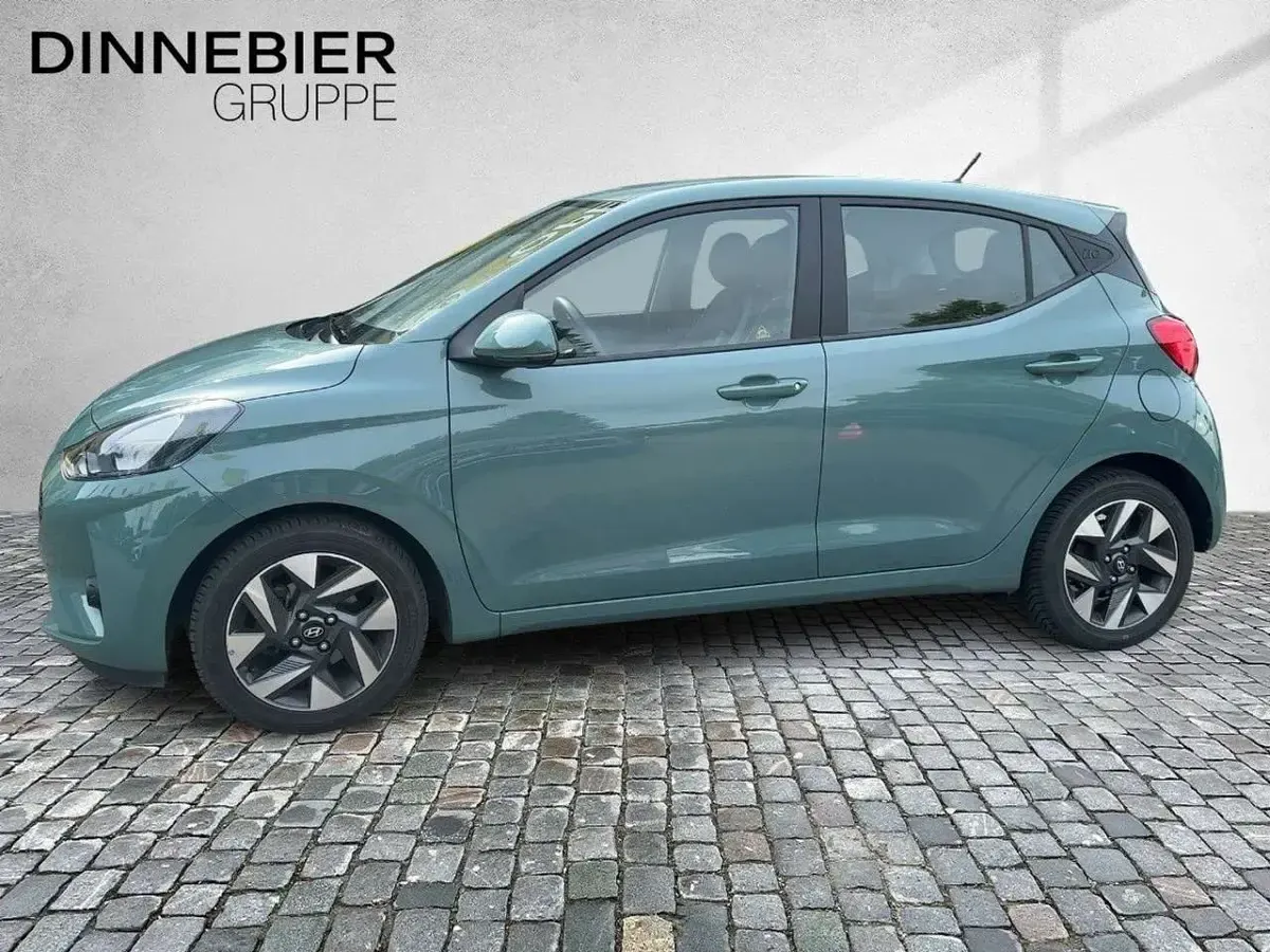 Gebraucht Hyundai i10 Trend 79 PS (58 kW) 2025 Grün Kleinwagen