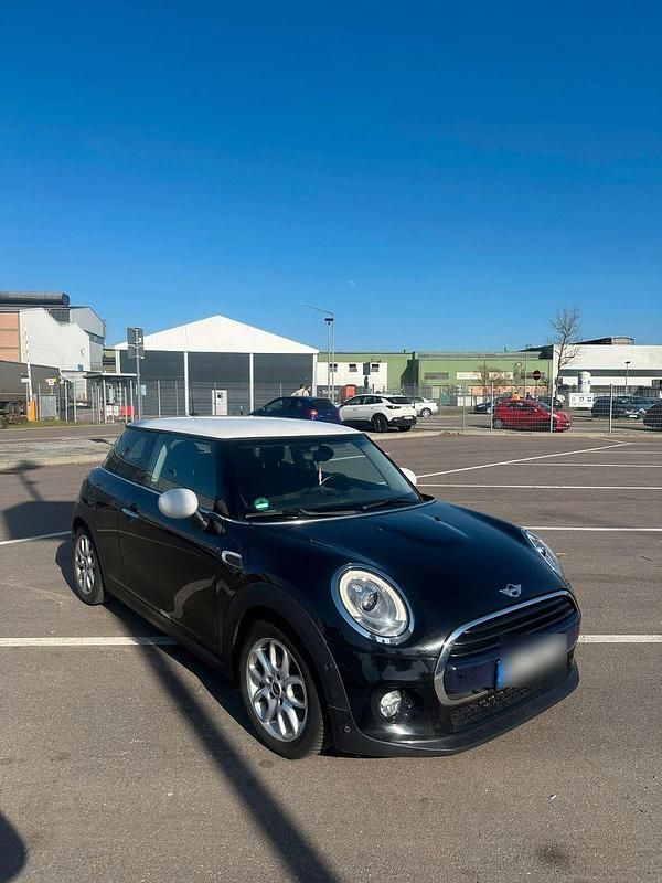 Gebraucht Mini Cooper 136 PS (100 kW) 2015 Schwarz Kleinwagen