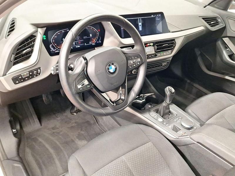 Gebraucht BMW 116 109 PS (80 kW) 2022 Weiß Kleinwagen