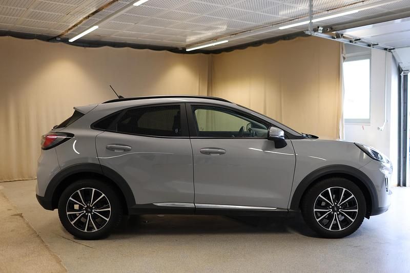 Gebraucht Ford Puma Titanium 125 PS (91 kW) 2020 Blau Coupé