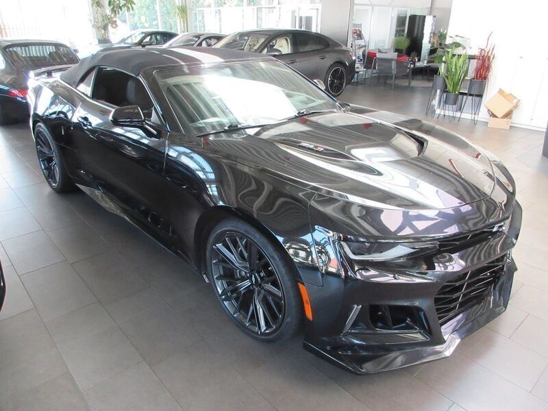 Schwarz Gebraucht 2017 Chevrolet Camaro ZL1 Cabrio | 54.900 € - Bild 1/4