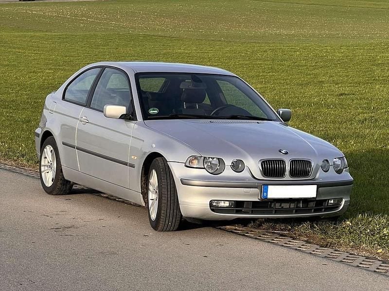 Gebraucht BMW 325 192 PS (141 kW) 2002 Silber Limousine