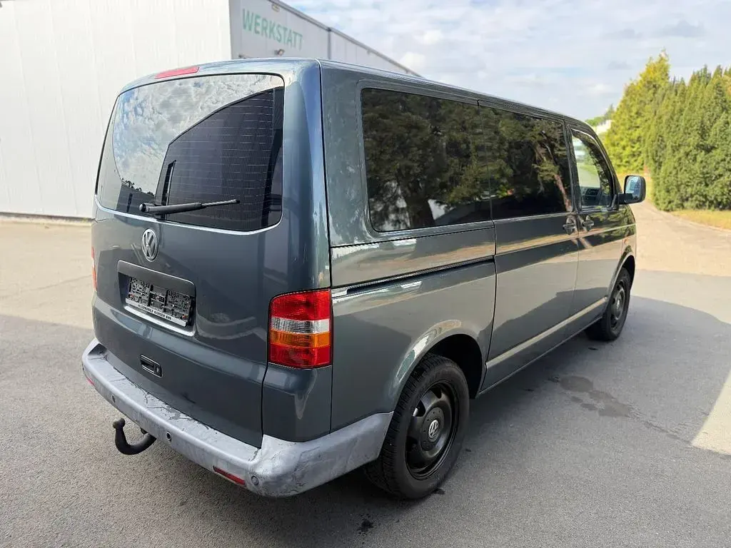 Gebraucht VW T5 Beach 174 PS (127 kW) 2007 Grau Van