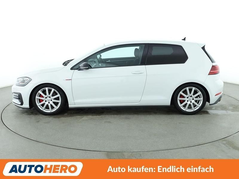 Gebraucht VW Golf VII GTI 230 PS (169 kW) 2018 Weiß Limousine