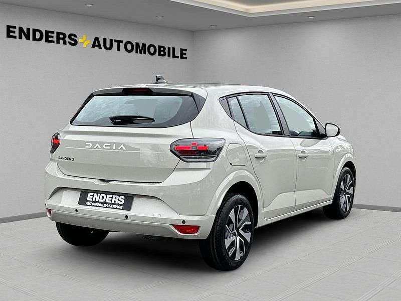 Neu Dacia Sandero Expression 101 PS (74 kW) 2026 Beige Kleinwagen
