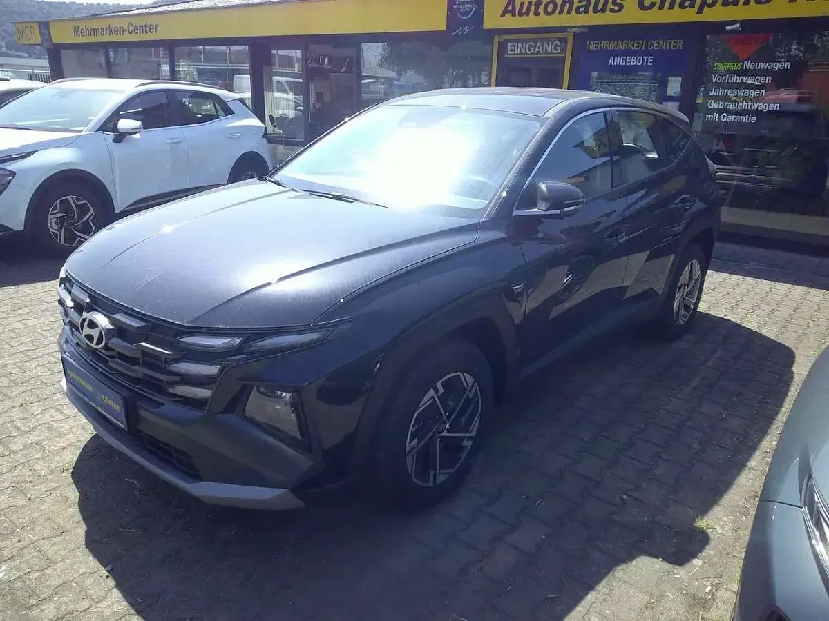 Neu Hyundai Tucson 160 PS (117 kW) 2026 Abyss black/wählbar SUV