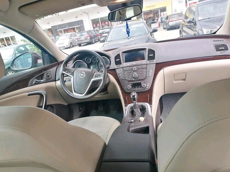 Gebraucht Opel Insignia 194 PS (142 kW) 2012 Andere farben Limousine