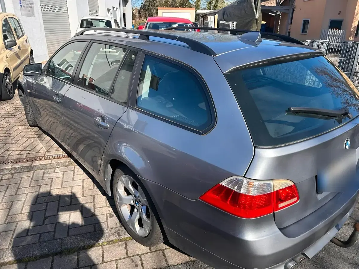 Second-hand BMW 525 177 CP (130 kW) 2004 Gri Break