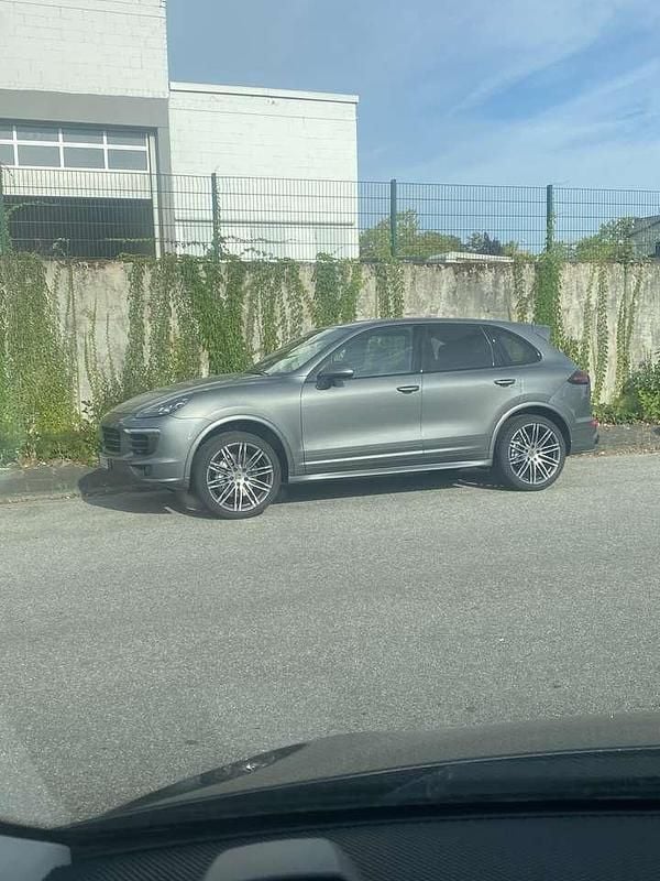 Gebraucht 2017 Porsche Cayenne S SUV | 53.000 € - Bild 1/4