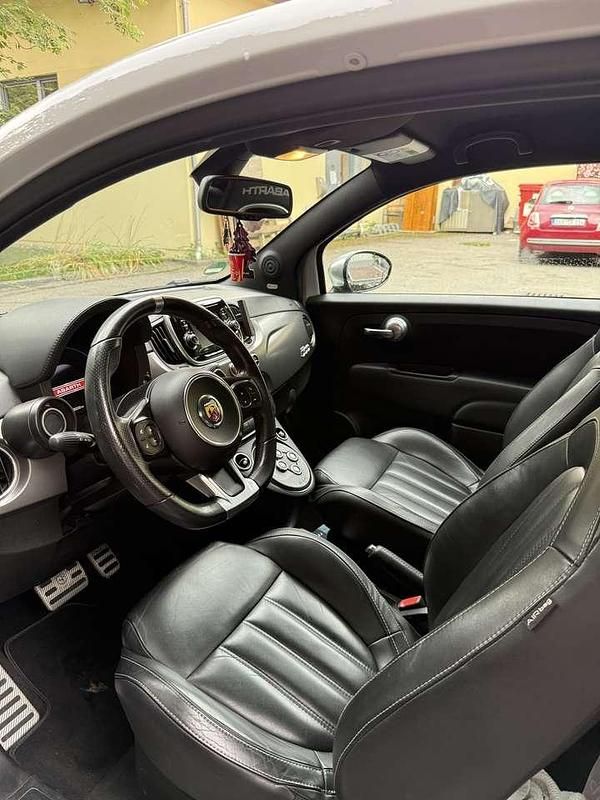 Gebraucht Abarth 595 Turismo 165 PS (121 kW) 2017 Grau Kleinwagen