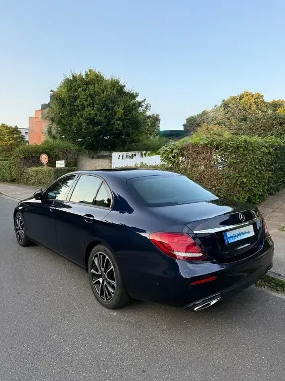 Gebraucht Mercedes 220 194 PS (142 kW) 2017 Blau Limousine