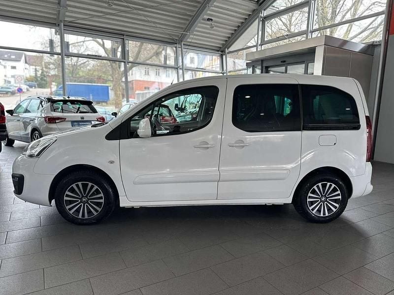 Gebraucht Peugeot Partner Active 99 PS (72 kW) 2015 Lack weiss banquise/deckende l Van / Kleinbus